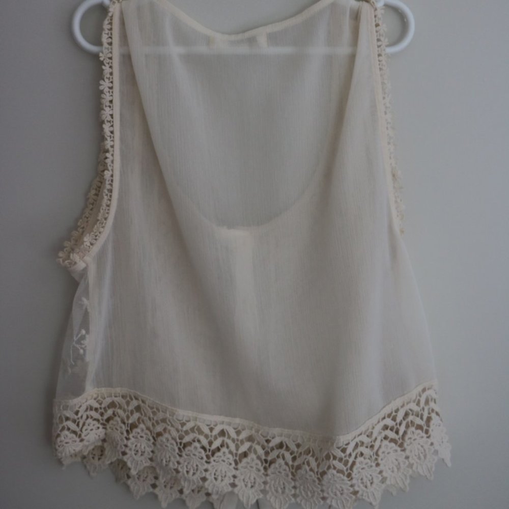 Boho Lace Summer Top - Picture 2 of 5